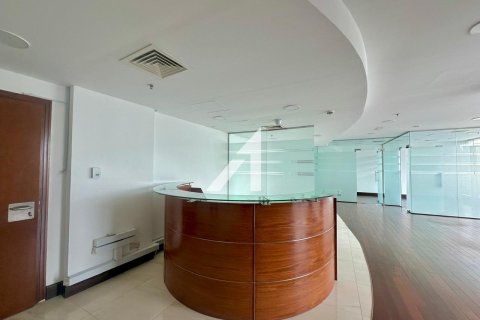Bureau à Dubai, 122.6 m², № 74386 - photo 1