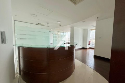 Bureau à Dubai, 122.6 m², № 74386 - photo 2