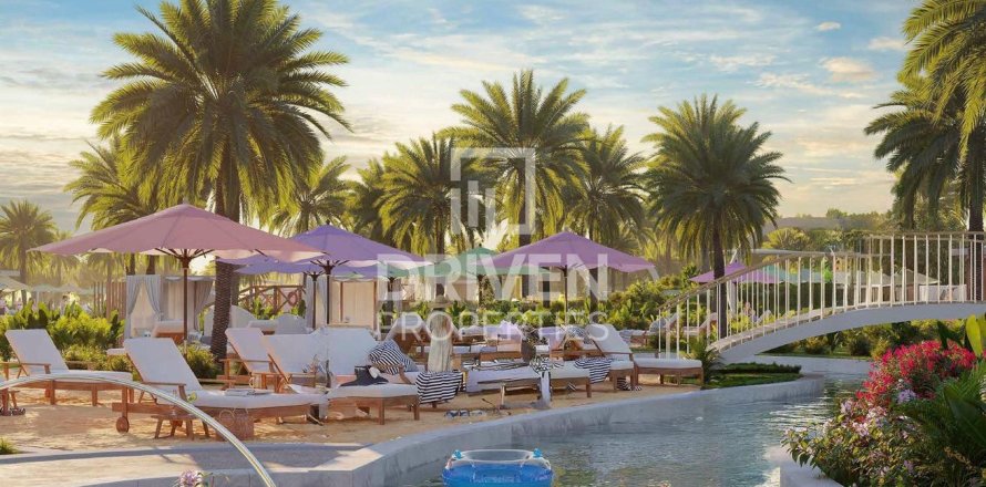 Townhouse in Dubai 4 bedrooms, 218.51 sq.m. № 127250