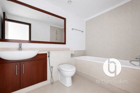 Apartment in Downtown Dubai (Downtown Burj Dubai), Dubai 1 bedroom, 87 sq.m. № 111853 - photo 2