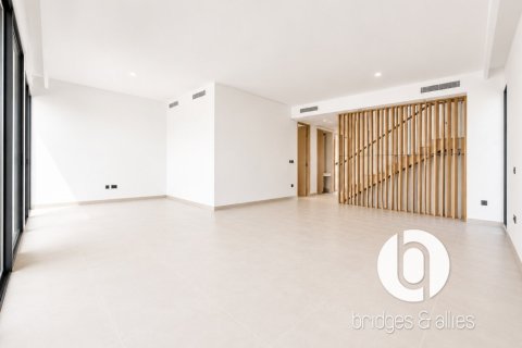 Villa in Tilal Al Ghaf, Dubai 4 bedrooms, 454 sq.m. № 111855 - photo 13