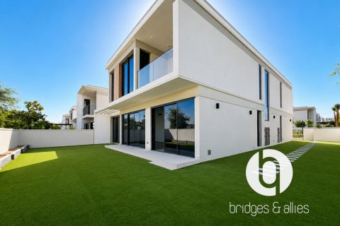 Villa in Tilal Al Ghaf, Dubai 4 bedrooms, 454 sq.m. № 111855 - photo 7