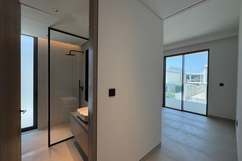 Villa in Tilal Al Ghaf, Dubai 4 bedrooms, 454 sq.m. № 111855 - photo 4
