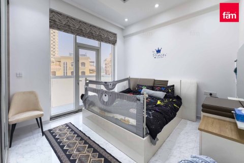 Villa in Dubai 3 bedrooms, 328.9 sq.m. № 41021 - photo 3
