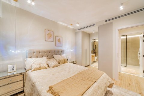 Apartment in Dubai 2 bedrooms, 119.28 sq.m. № 37656 - photo 4