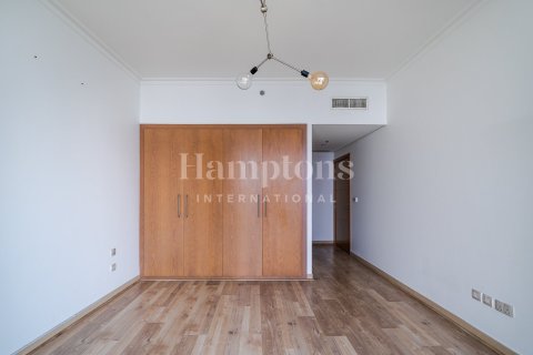 Apartment in Downtown Dubai (Downtown Burj Dubai), Dubai 3 bedrooms, 191.28727700 sq.m. № 63784 - photo 16