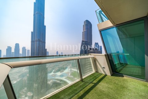 Apartment in Downtown Dubai (Downtown Burj Dubai), Dubai 3 bedrooms, 191.28727700 sq.m. № 63784 - photo 12