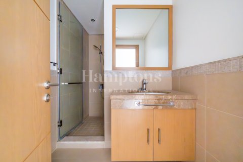 Apartment in Downtown Dubai (Downtown Burj Dubai), Dubai 3 bedrooms, 191.28727700 sq.m. № 63784 - photo 8