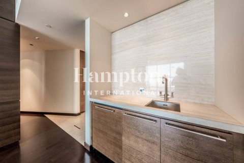 Apartment in Burj Khalifa, Dubai 2 bedrooms, 189.15050800 sq.m. № 63796 - photo 8