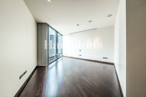 Apartment in Burj Khalifa, Dubai 2 bedrooms, 189.15050800 sq.m. № 63796 - photo 10