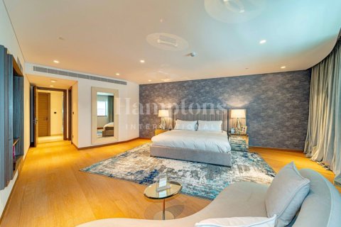 Снять в аренду квартиру в FIVE Palm Jumeirah, Пальма Джумейра, Дубай: 4 спальни, 660.07581500м², № 63787 - фото 5