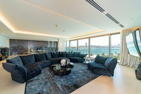 Снять в аренду квартиру в FIVE Palm Jumeirah, Пальма Джумейра, Дубай: 4 спальни, 660.07581500м², № 63787 - фото 2
