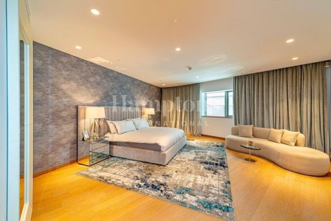 Снять в аренду квартиру в FIVE Palm Jumeirah, Пальма Джумейра, Дубай: 4 спальни, 660.07581500м², № 63787 - фото 14