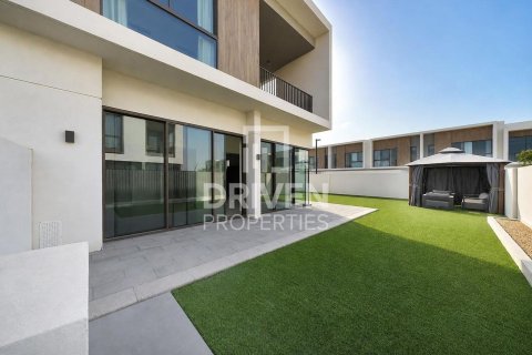 Villa à The Valley, Dubai, 4 chambres, 370.68 m², № 125166 - photo 24
