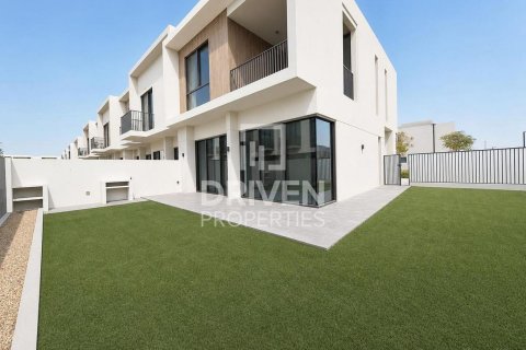 Villa à The Valley, Dubai, 4 chambres, 370.68 m², № 125166 - photo 3