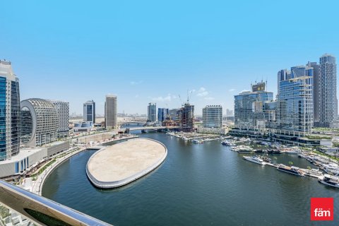 Apartment in Business Bay, Dubai 2 bedrooms, 124.9 sq.m. № 102888 - photo 12