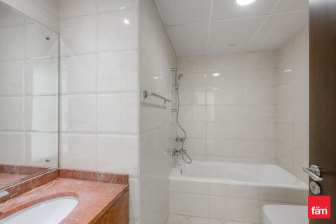 Apartment in Business Bay, Dubai 2 bedrooms, 124.9 sq.m. № 102888 - photo 22