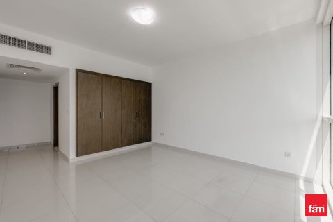 Apartment in Business Bay, Dubai 2 bedrooms, 124.9 sq.m. № 102888 - photo 16