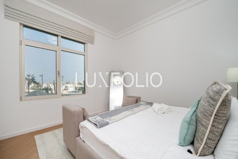 Apartment in Shoreline Apartments, Palm Jumeirah, Dubai 2 bedrooms, 147 sq.m. № 46288 - photo 13