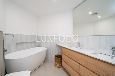 Apartment in Shoreline Apartments, Palm Jumeirah, Dubai 2 bedrooms, 147 sq.m. № 46288 - photo 18