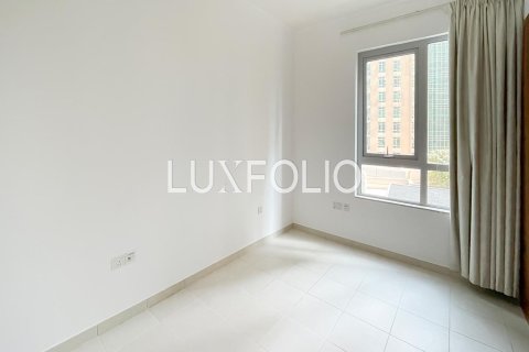 Apartment in The Residences, Downtown Dubai (Downtown Burj Dubai), Dubai 3 bedrooms, 221 sq.m. № 46297 - photo 27