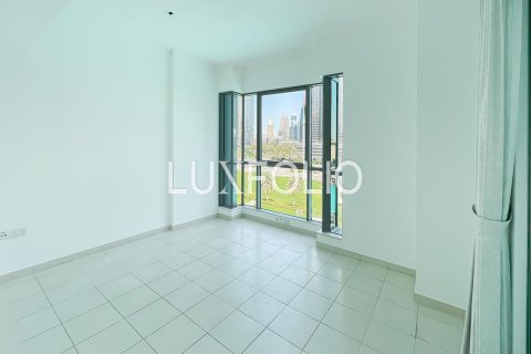 Apartment in The Residences, Downtown Dubai (Downtown Burj Dubai), Dubai 3 bedrooms, 221 sq.m. № 46297 - photo 3