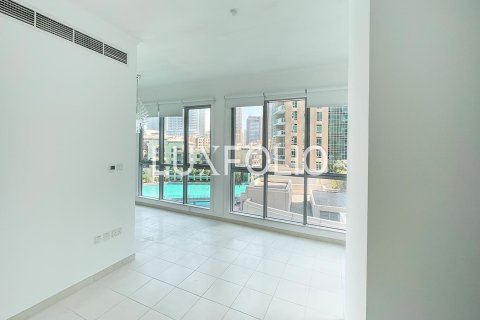Apartment in The Residences, Downtown Dubai (Downtown Burj Dubai), Dubai 3 bedrooms, 221 sq.m. № 46297 - photo 30