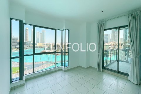Apartment in The Residences, Downtown Dubai (Downtown Burj Dubai), Dubai 3 bedrooms, 221 sq.m. № 46297 - photo 5