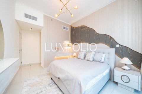 Apartment in Dubai Marina, Dubai 1 bedroom, 88 sq.m. № 46298 - photo 17