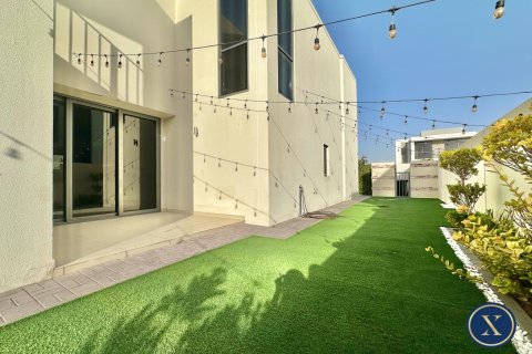 Villa en Sidra Villas, Dubai Hills Estate, Dubai, 4 dormitorios, 327 m², № 46289 - foto 11