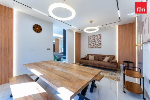 Villa en Dubai, 6 dormitorios, 1331.9 m², № 22692 - foto 14