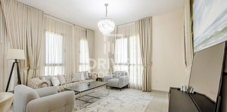 Квартира в Madinat Jumeirah Living, Умм-Сукейм, Дубай, 3 спальни, 185м², № 20281