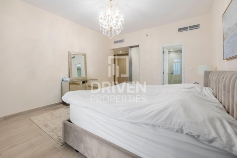 Снять в аренду квартиру в Madinat Jumeirah Living, Умм-Сукейм, Дубай: 3 спальни, 185м², № 20281 - фото 10