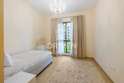 Снять в аренду квартиру в Madinat Jumeirah Living, Умм-Сукейм, Дубай: 3 спальни, 185м², № 20281 - фото 21