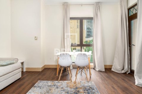 Снять в аренду квартиру в Old Town, Дубай: 1 спальня, 81м², № 20283 - фото 2