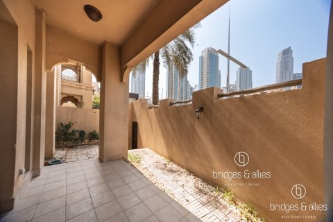Apartamento en Old Town, Dubai, 1 dormitorio, 86 m², № 98044
