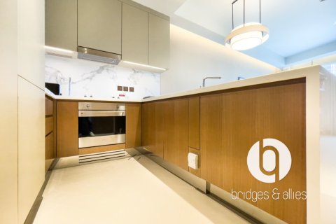 Apartment in Downtown Dubai (Downtown Burj Dubai), Dubai 3 bedrooms, 145 sq.m. № 98043 - photo 16