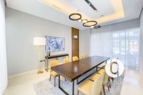 Apartment in Downtown Dubai (Downtown Burj Dubai), Dubai 3 bedrooms, 145 sq.m. № 98043 - photo 6