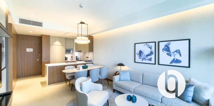 Apartment in Downtown Dubai (Downtown Burj Dubai), Dubai 3 bedrooms, 145 sq.m. № 98043