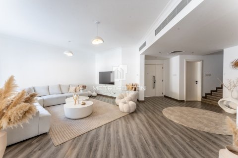 Villa en Dubai Land, Dubai, 3 dormitorios, 538 m², № 15444 - foto 7