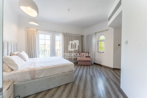 Villa en Dubai Land, Dubai, 3 dormitorios, 538 m², № 15444 - foto 16