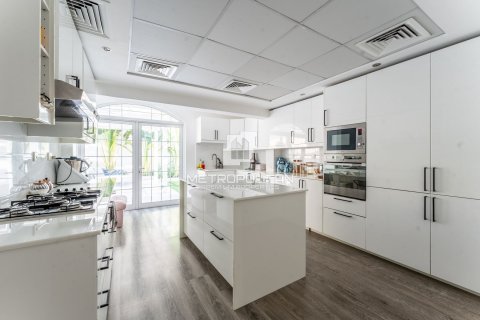 Villa en Dubai Land, Dubai, 3 dormitorios, 538 m², № 15444 - foto 9