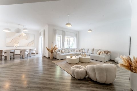 Villa en Dubai Land, Dubai, 3 dormitorios, 538 m², № 15444 - foto 3