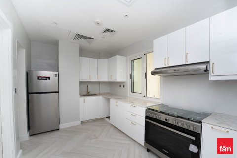 Villa à Palm Jumeirah, Dubai, 5 chambres, 270.9 m², № 111699 - photo 18