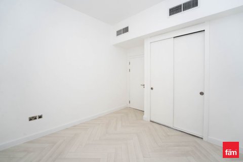 Villa à Palm Jumeirah, Dubai, 5 chambres, 270.9 m², № 111699 - photo 9