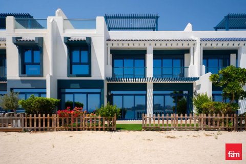 Villa à Palm Jumeirah, Dubai, 5 chambres, 270.9 m², № 111699 - photo 13