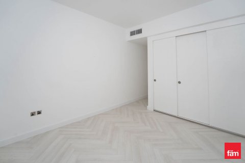 Villa à Palm Jumeirah, Dubai, 5 chambres, 270.9 m², № 111699 - photo 21
