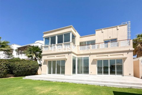 Villa à Maeen, The Lakes, Dubai, 4 chambres, 535 m², № 44682 - photo 1