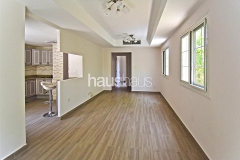 Villa en The Springs, Dubai, 2 dormitorios, 167 m², № 44681 - foto 1