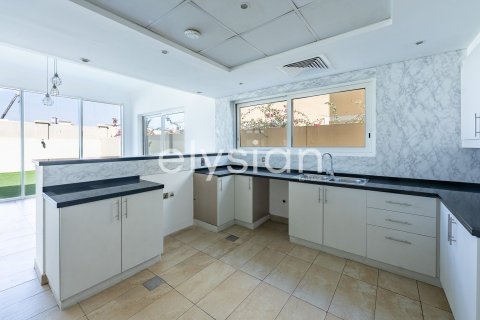 فيلا في Legacy Nova Villas, Jumeirah Park, دبي 4 غرف نوم, 510 م² رقم 37973 - صورة 3